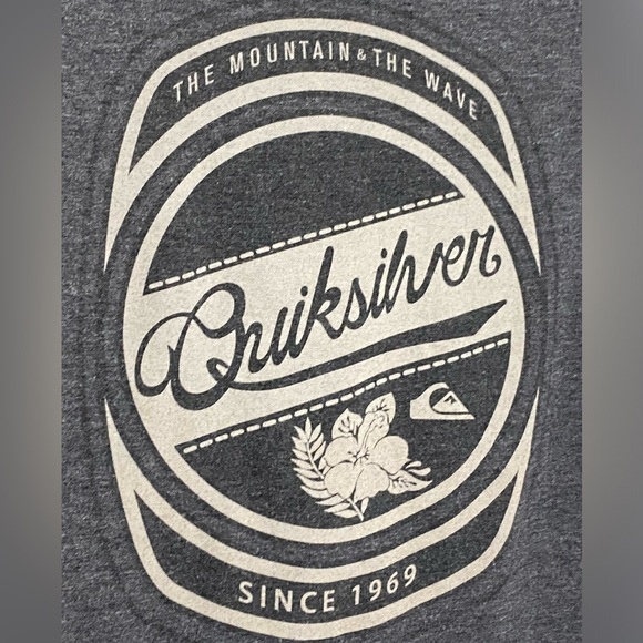 🎈Quicksilver women’s vintage cropped gray short  sleeve casual shirt size M - Picture 2 of 7